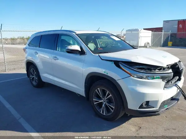 5TDJKRFH7GS316356 2016 TOYOTA HIGHLANDER - Image 1