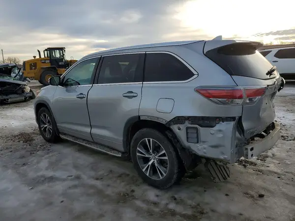 5TDJKRFH7GS317006 2016 TOYOTA HIGHLANDER - Image 2