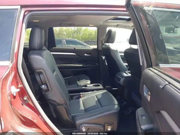 5TDJKRFH7GS329057 2016 TOYOTA HIGHLANDER - Image 8
