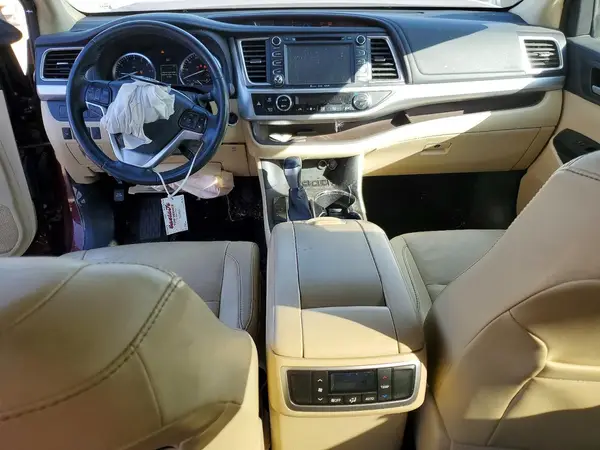 5TDJKRFH7GS335697 2016 TOYOTA HIGHLANDER - Image 8