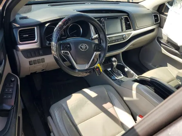 5TDJKRFH7GS339507 2016 TOYOTA HIGHLANDER - Image 8
