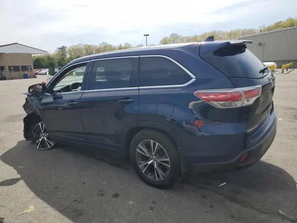 5TDJKRFH7GS341368 2016 TOYOTA HIGHLANDER - Image 2