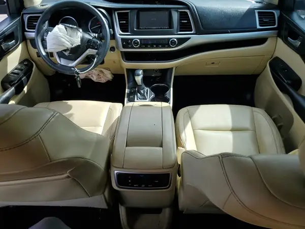 5TDJKRFH7GS341368 2016 TOYOTA HIGHLANDER - Image 8