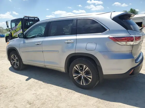 5TDJKRFH7GS343136 2016 TOYOTA HIGHLANDER - Image 2