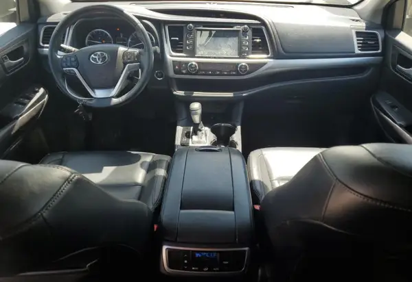 5TDJKRFH7GS343136 2016 TOYOTA HIGHLANDER - Image 8