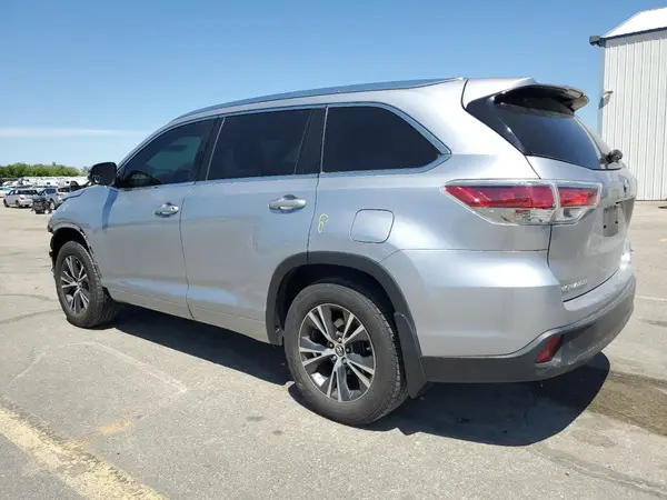 5TDJKRFH7GS353505 2016 TOYOTA HIGHLANDER - Image 2