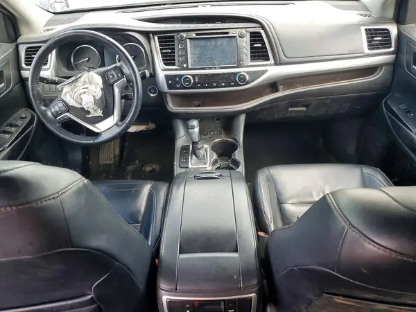 5TDJKRFH7GS355349 2016 TOYOTA HIGHLANDER - Image 8