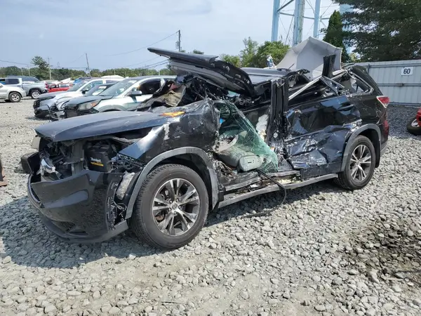 5TDJKRFH8GS225046 2016 TOYOTA HIGHLANDER - Image 1