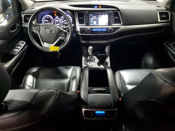 5TDJKRFH8GS225807 2016 TOYOTA HIGHLANDER - Image 8