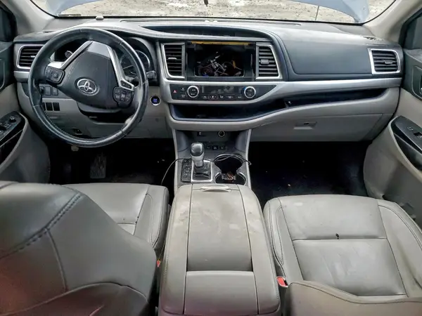5TDJKRFH8GS236919 2016 TOYOTA HIGHLANDER - Image 8