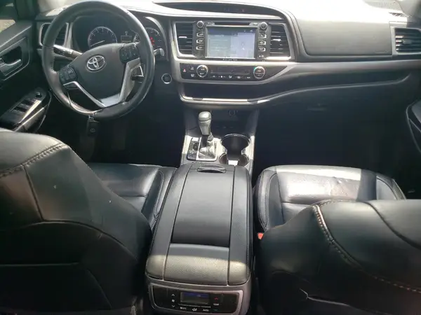 5TDJKRFH8GS243482 2016 TOYOTA HIGHLANDER - Image 8