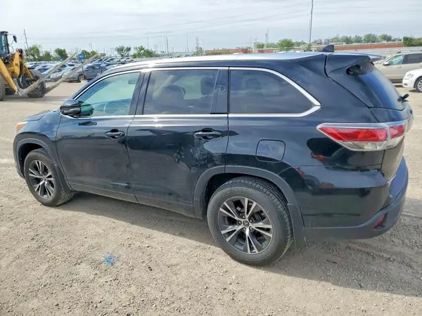 5TDJKRFH8GS255437 2016 TOYOTA HIGHLANDER - Image 2