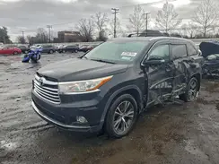 5TDJKRFH8GS267572 2016 TOYOTA HIGHLANDER