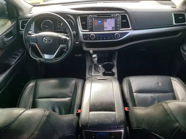 5TDJKRFH8GS268575 2016 TOYOTA HIGHLANDER - Image 8