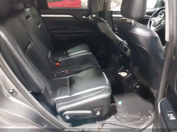5TDJKRFH8GS269046 2016 TOYOTA HIGHLANDER - Image 8