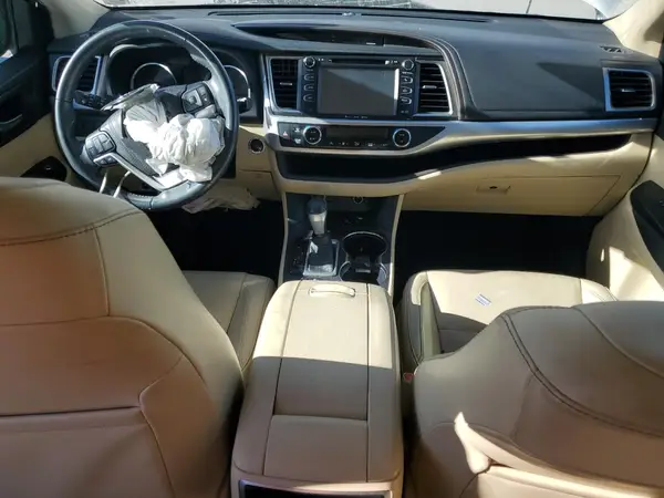 5TDJKRFH8GS276711 2016 TOYOTA HIGHLANDER - Image 8
