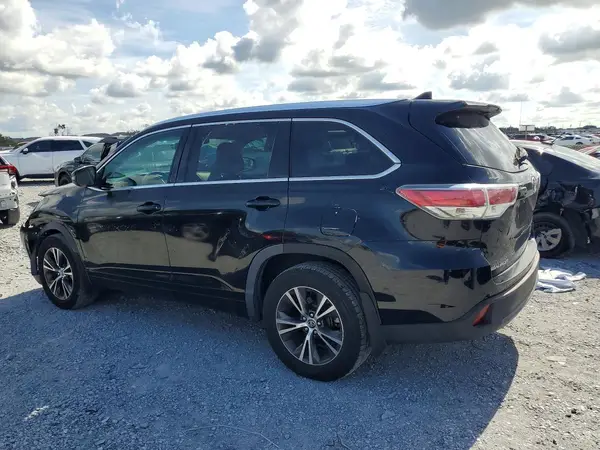 5TDJKRFH8GS276997 2016 TOYOTA HIGHLANDER - Image 2