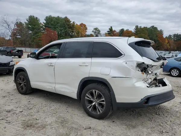 5TDJKRFH8GS287286 2016 TOYOTA HIGHLANDER - Image 2