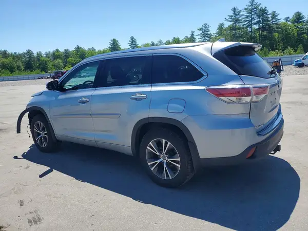 5TDJKRFH8GS290186 2016 TOYOTA HIGHLANDER - Image 2