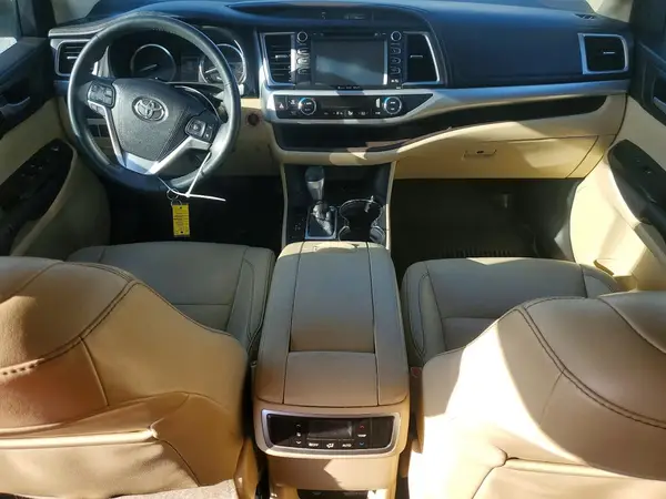 5TDJKRFH8GS292102 2016 TOYOTA HIGHLANDER - Image 8