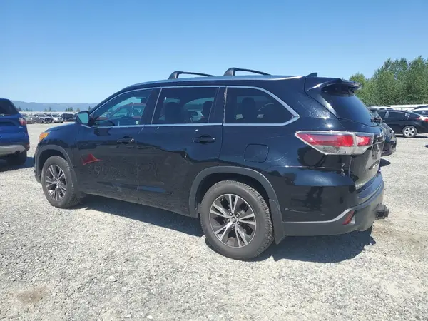 5TDJKRFH8GS292634 2016 TOYOTA HIGHLANDER - Image 2