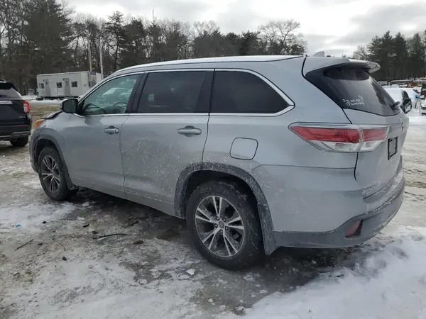 5TDJKRFH8GS295906 2016 TOYOTA HIGHLANDER - Image 2