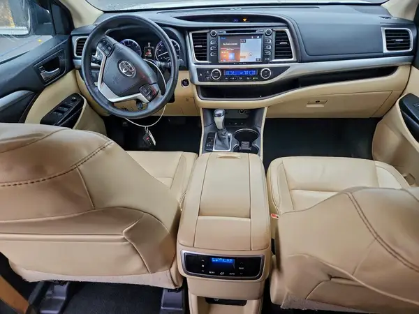 5TDJKRFH8GS301882 2016 TOYOTA HIGHLANDER - Image 8