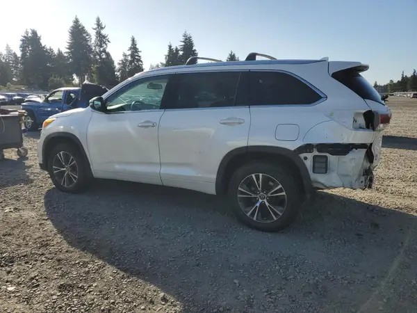 5TDJKRFH8GS307665 2016 TOYOTA HIGHLANDER - Image 2