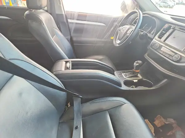5TDJKRFH8GS309531 2016 TOYOTA HIGHLANDER - Image 8