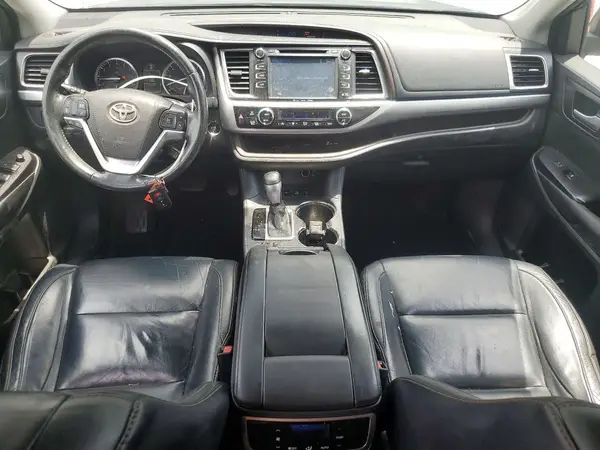5TDJKRFH8GS310288 2016 TOYOTA HIGHLANDER - Image 8
