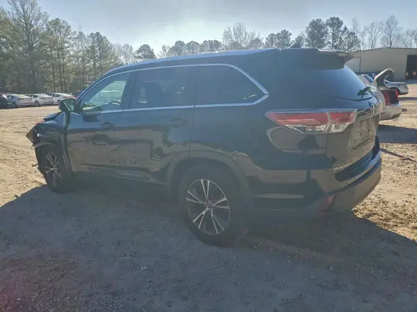5TDJKRFH8GS311795 2016 TOYOTA HIGHLANDER - Image 2