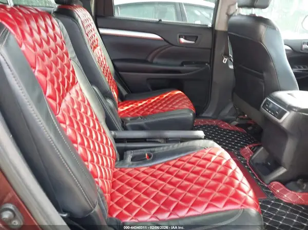 5TDJKRFH8GS315071 2016 TOYOTA HIGHLANDER - Image 8