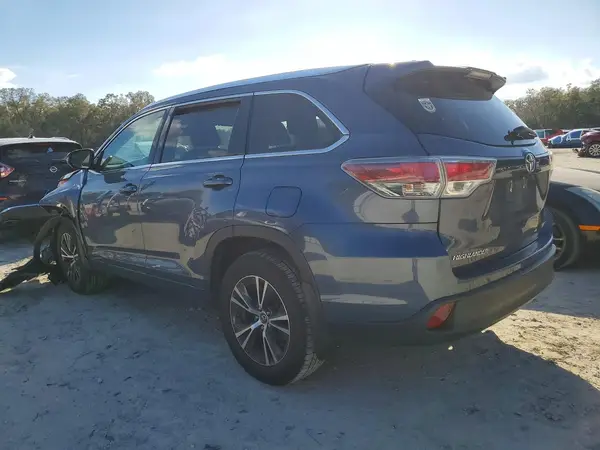 5TDJKRFH8GS316267 2016 TOYOTA HIGHLANDER - Image 2