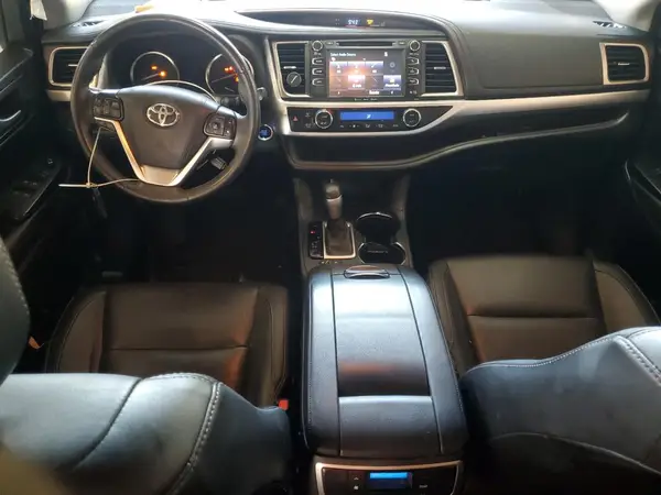 5TDJKRFH8GS321288 2016 TOYOTA HIGHLANDER - Image 8