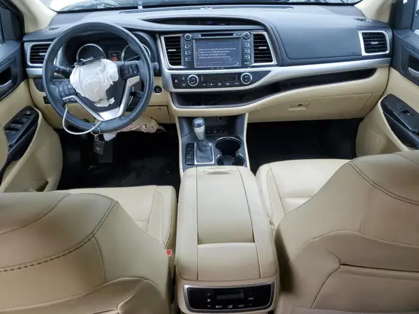 5TDJKRFH8GS321971 2016 TOYOTA HIGHLANDER - Image 8