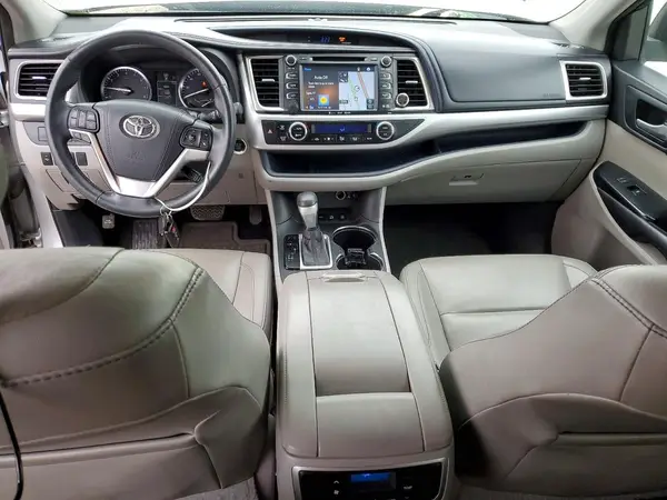 5TDJKRFH8GS323834 2016 TOYOTA HIGHLANDER - Image 8