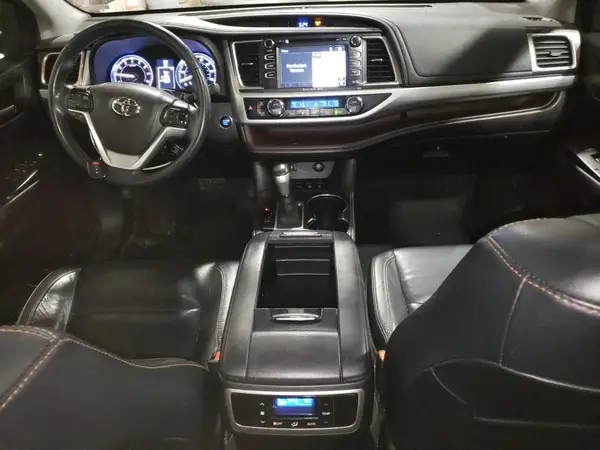5TDJKRFH8GS337362 2016 TOYOTA HIGHLANDER - Image 8