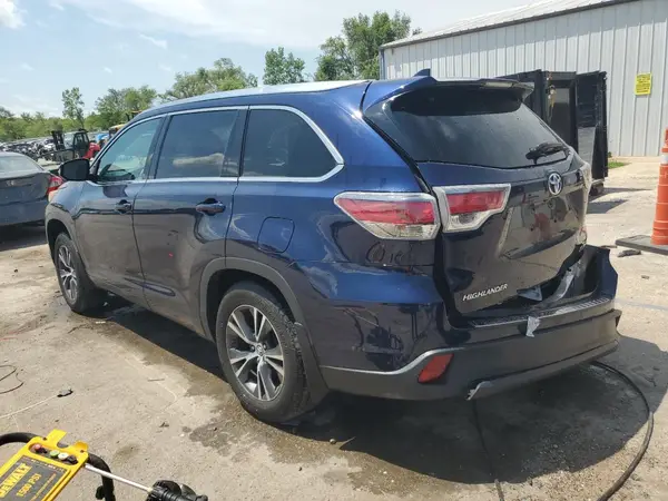 5TDJKRFH8GS345669 2016 TOYOTA HIGHLANDER - Image 2