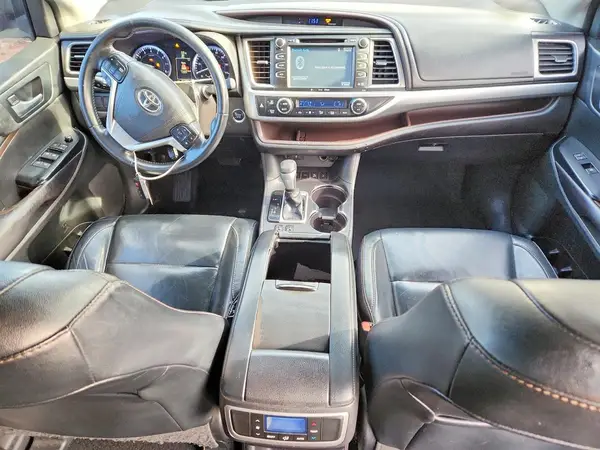 5TDJKRFH8GS353996 2016 TOYOTA HIGHLANDER - Image 8