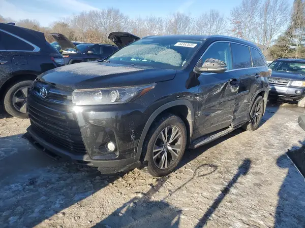 5TDJKRFH8GS500401 2016 TOYOTA HIGHLANDER - Image 1