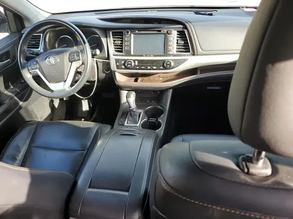 5TDJKRFH9GS226500 2016 TOYOTA HIGHLANDER - Image 8