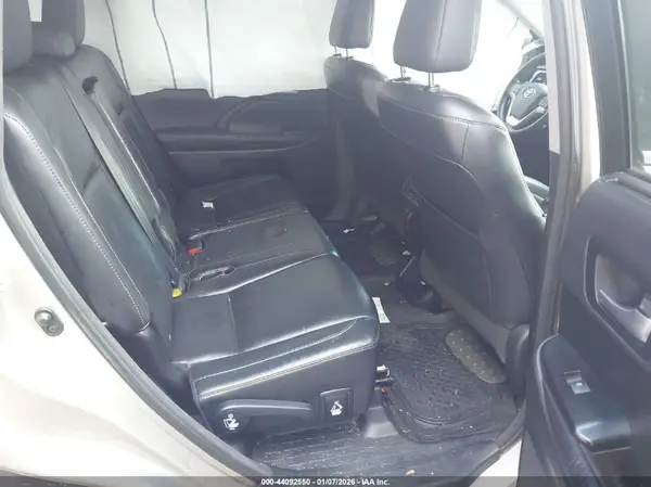 5TDJKRFH9GS230899 2016 TOYOTA HIGHLANDER - Image 8