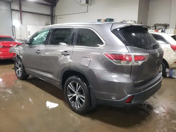 5TDJKRFH9GS265488 2016 TOYOTA HIGHLANDER - Image 2