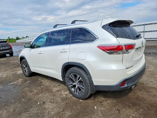 5TDJKRFH9GS273574 2016 TOYOTA HIGHLANDER - Image 2
