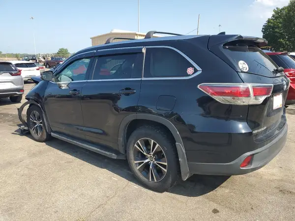 5TDJKRFH9GS287135 2016 TOYOTA HIGHLANDER - Image 2