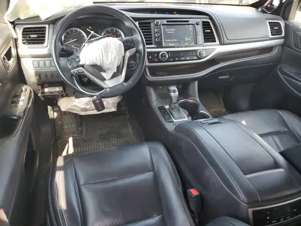 5TDJKRFH9GS287135 2016 TOYOTA HIGHLANDER - Image 8