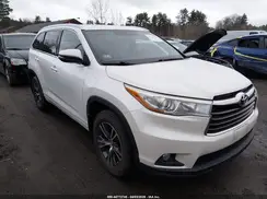 5TDJKRFH9GS297647 2016 TOYOTA HIGHLANDER