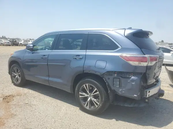 5TDJKRFH9GS299799 2016 TOYOTA HIGHLANDER - Image 2