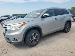 5TDJKRFH9GS313894 2016 TOYOTA HIGHLANDER