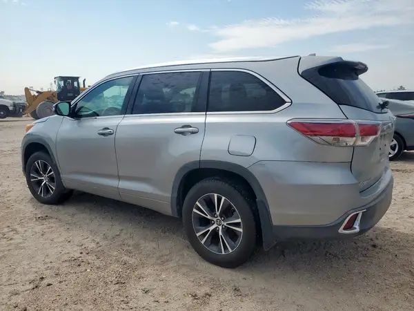5TDJKRFH9GS313894 2016 TOYOTA HIGHLANDER - Image 2